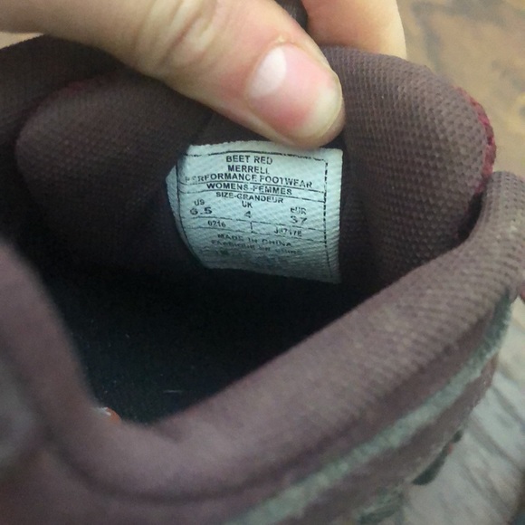 Merrell hiking shoes - Picture 4 of 4